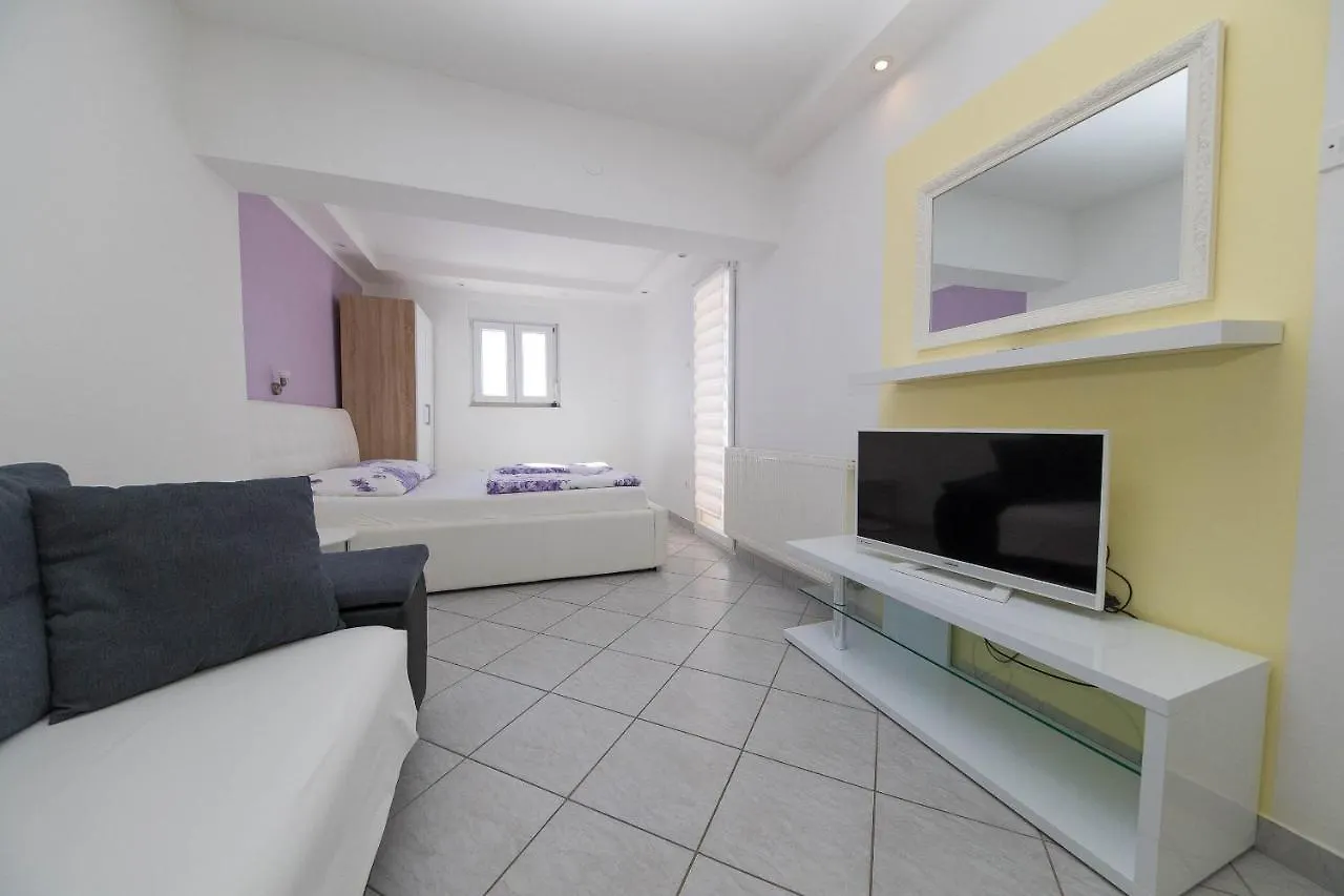 Apartments Martic Janja Dramalj Croatia