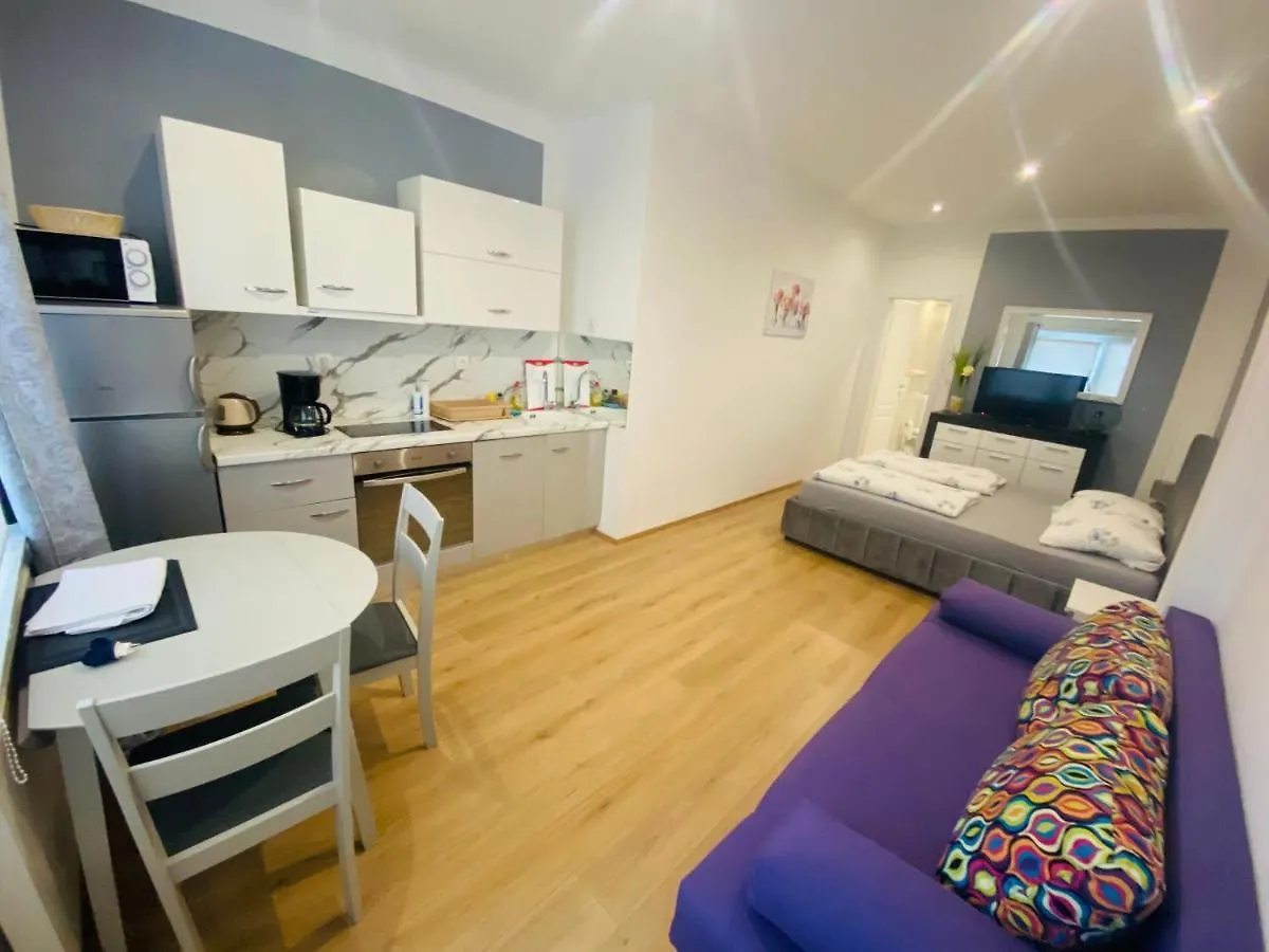 Apartments Martic Janja Dramalj