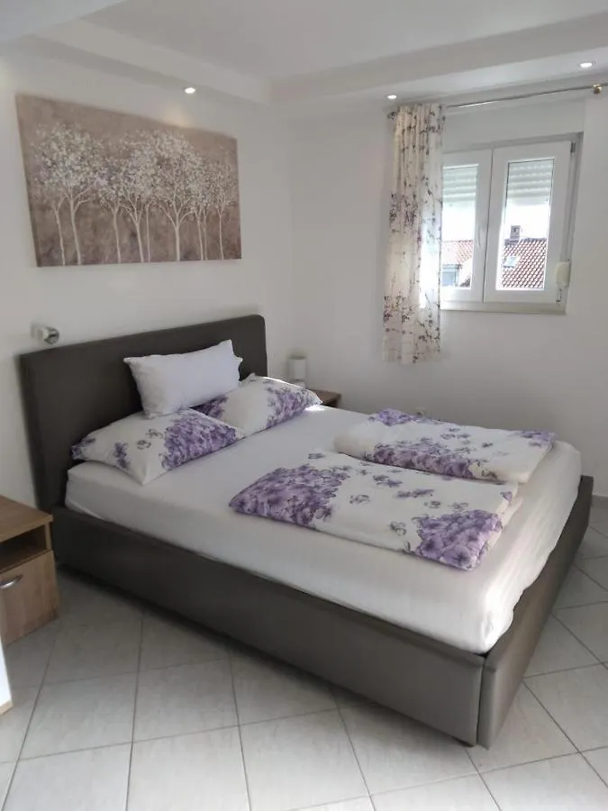 Apartments Martic Janja Dramalj Croatia