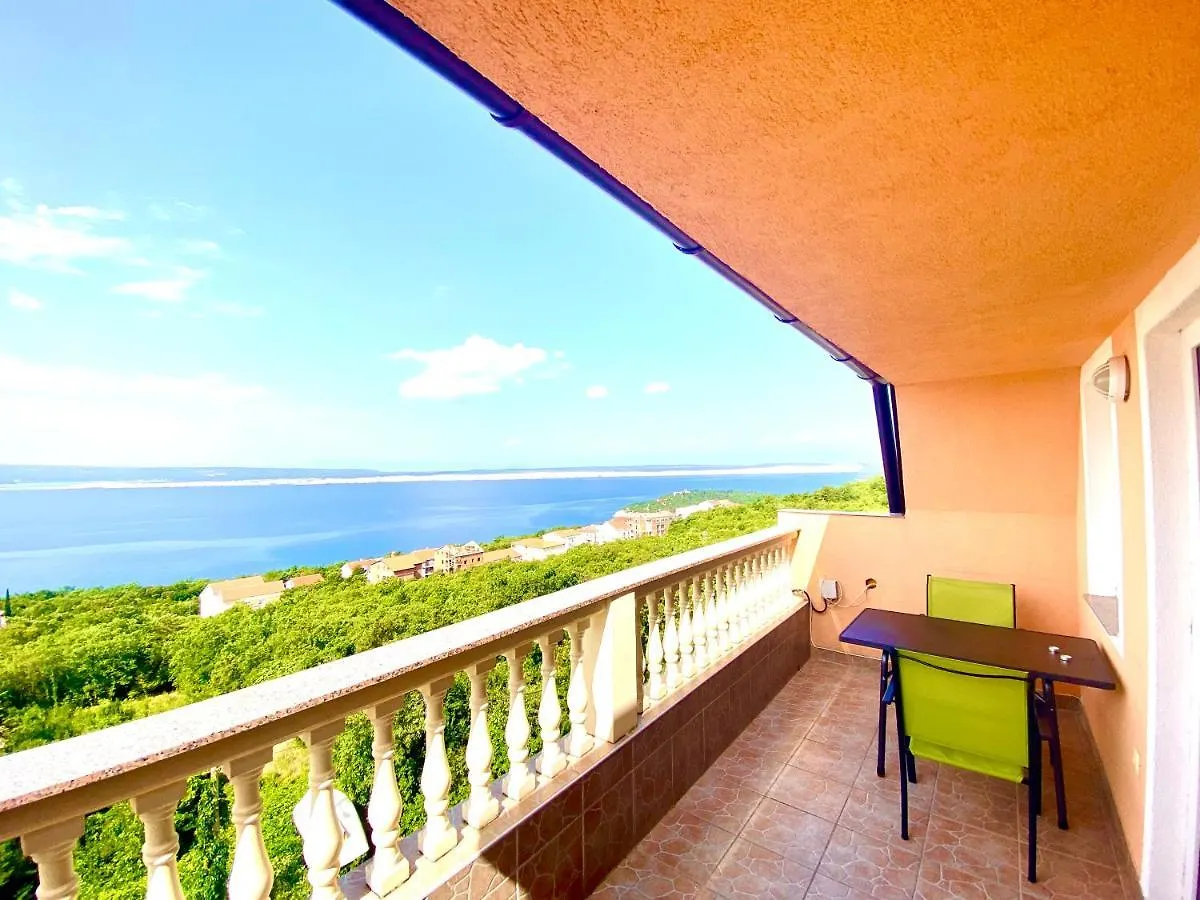 Apartments Martic Janja Dramalj