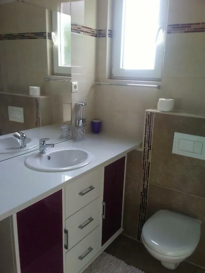 Apartments Martic Janja Dramalj